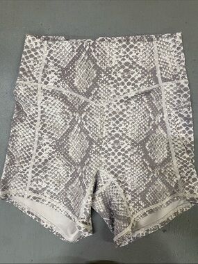 Balance Athletica Snake-Print High-Rise Athletic Shorts - Gray